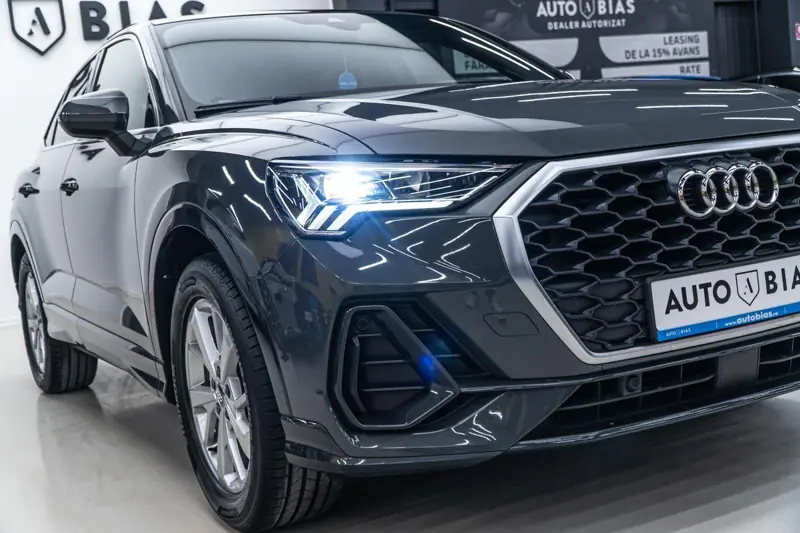 Audi Q3 Sportback — Poza 28