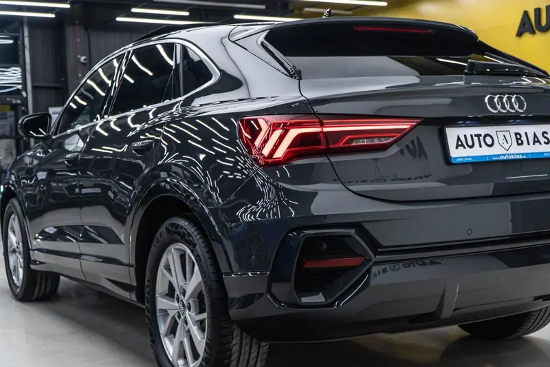 Audi Q3 Sportback — Poza 31