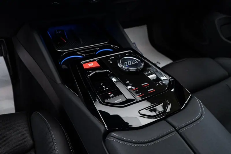 BMW M5 — Poza 38