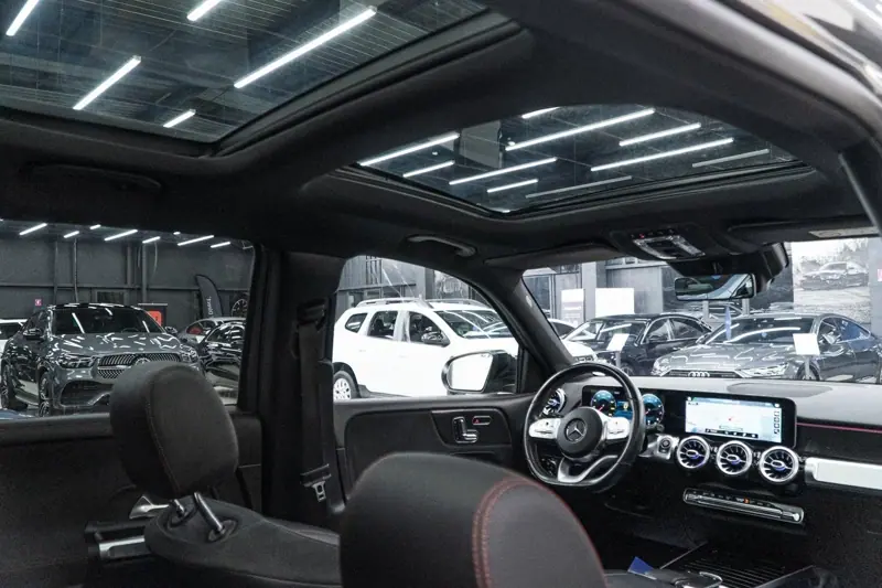 Mercedes-Benz GLB — Poza 6