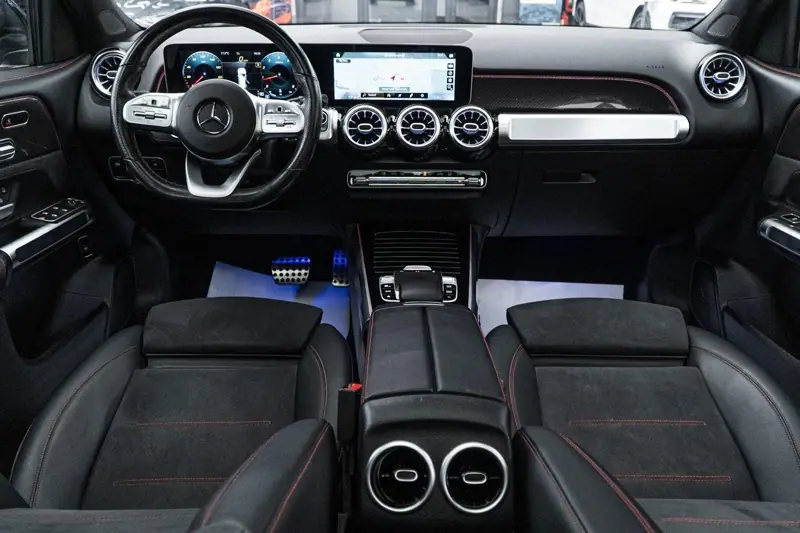 Mercedes-Benz GLB — Poza 35