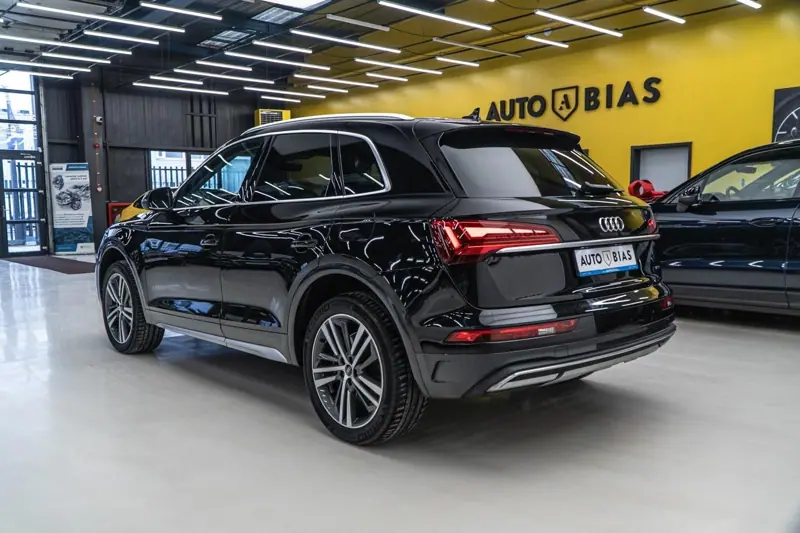 Audi Q5 — Poza 7