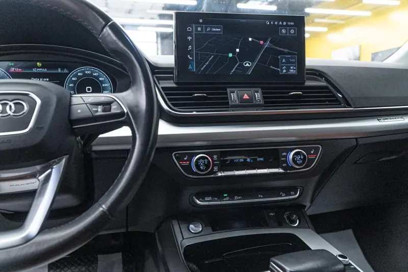 Audi Q5 — Poza 30