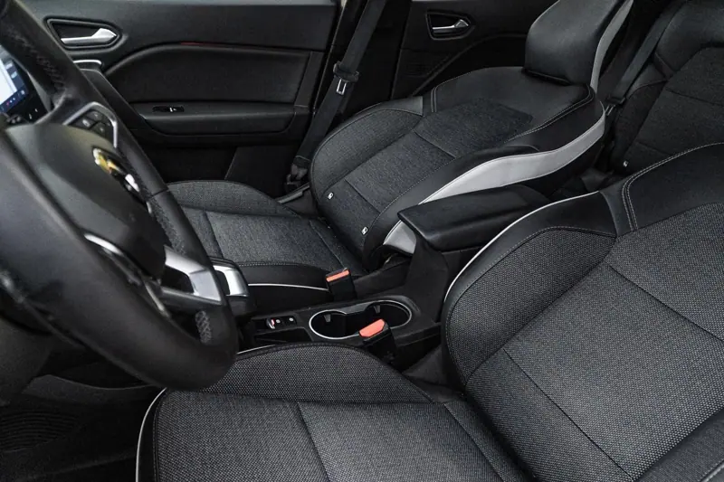Renault Captur — Poza 14