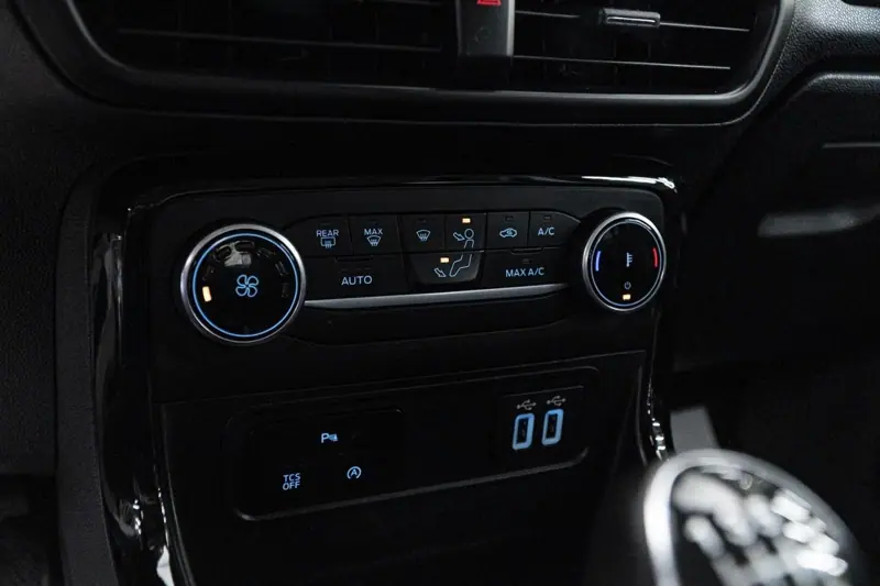 Ford EcoSport — Poza 11