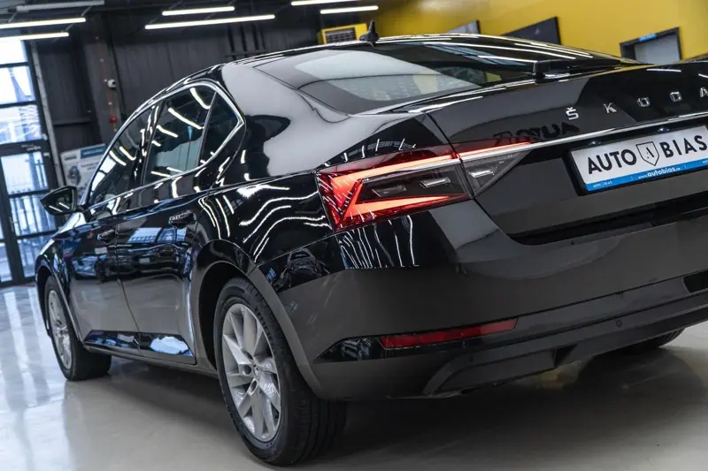 Skoda Superb — Poza 32
