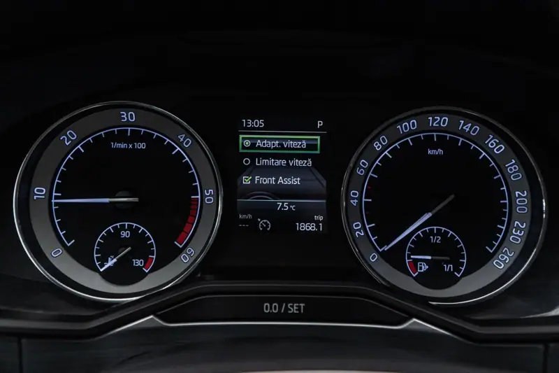 Skoda Superb — Poza 36