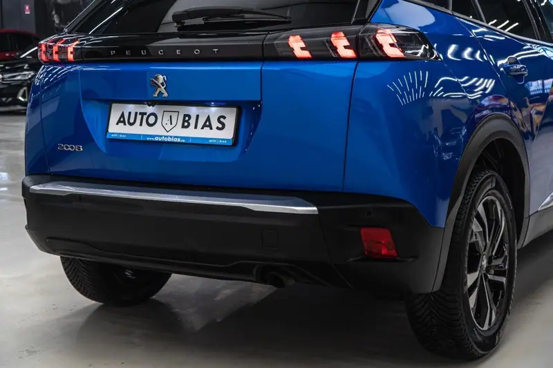 Peugeot 2008 — Poza 13