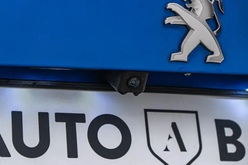 Peugeot 2008 — Poza 35