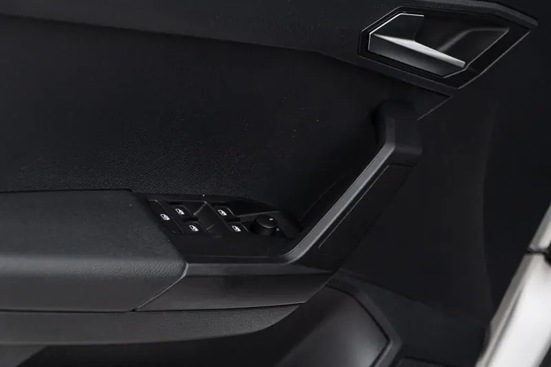 Seat Arona — Poza 20