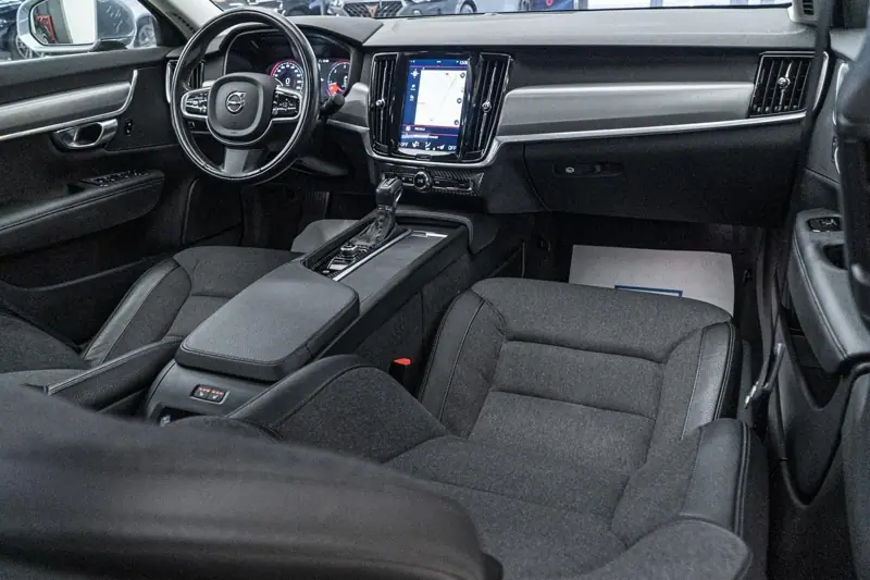 Volvo S90 — Poza 2
