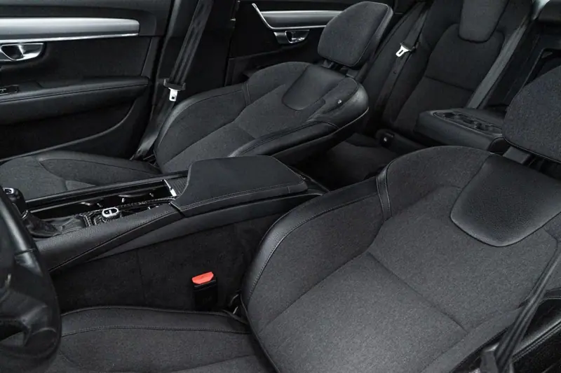 Volvo S90 — Poza 17
