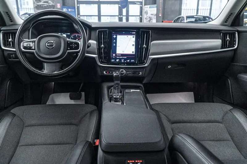 Volvo S90 — Poza 26
