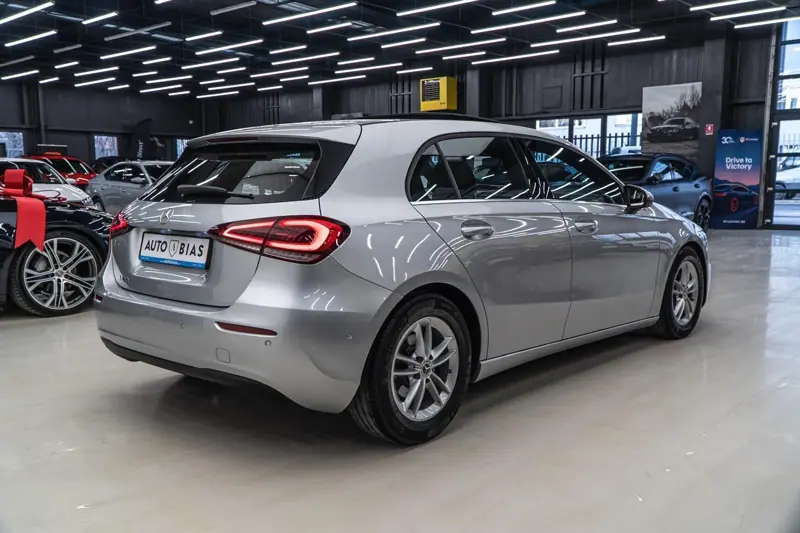 Mercedes-Benz A 180 — Poza 7