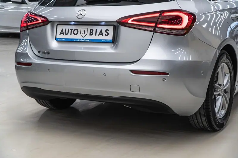 Mercedes-Benz A 180 — Poza 13