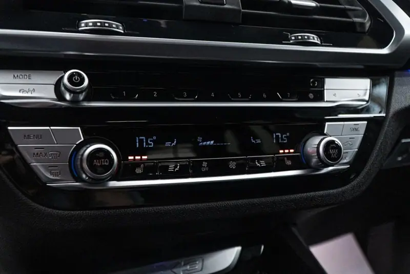 BMW X3 — Poza 11