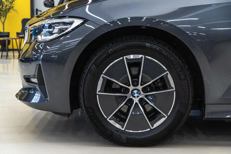 BMW Seria 3 — Poza 40