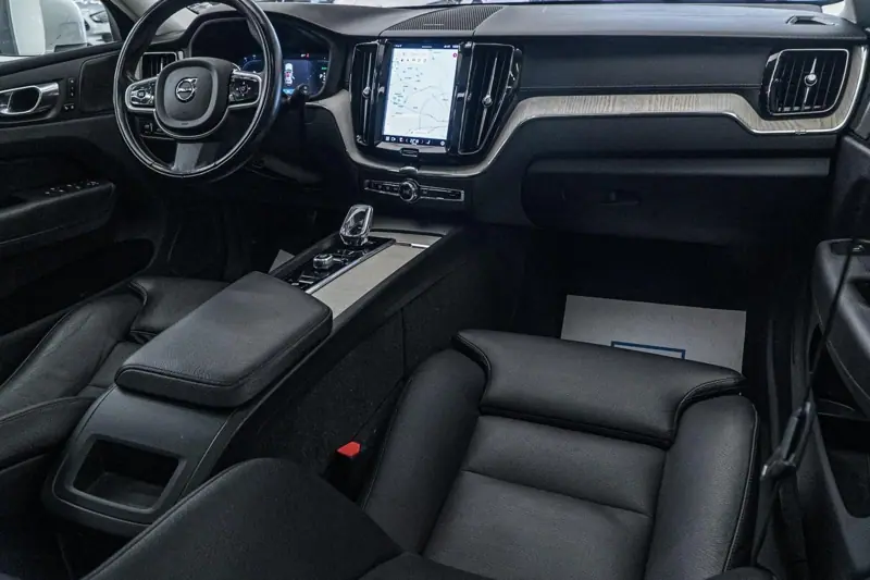 Volvo XC 60 — Poza 2