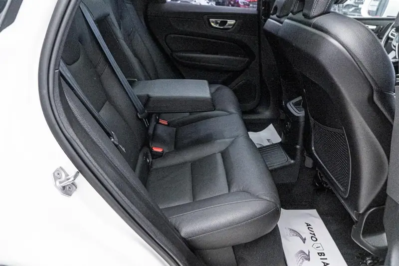 Volvo XC 60 — Poza 8