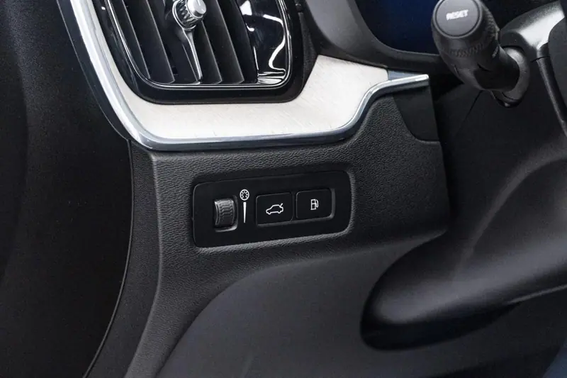 Volvo XC 60 — Poza 30