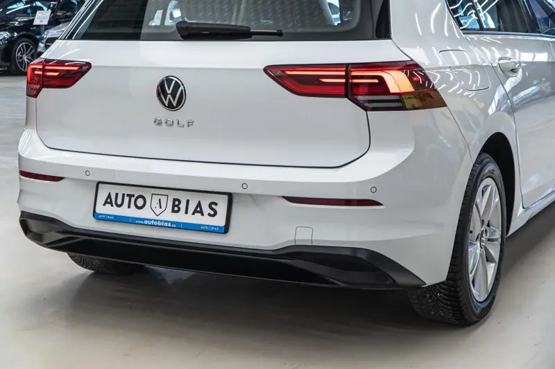 Volkswagen Golf — Poza 13