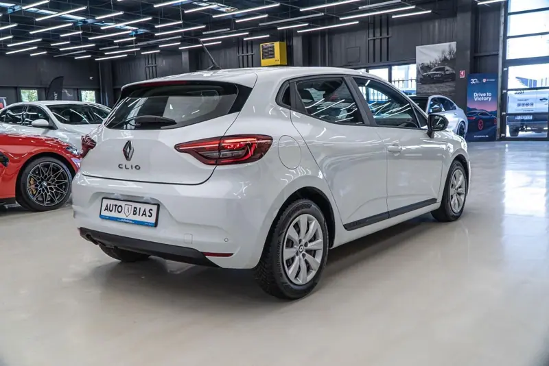 Renault Clio — Poza 5