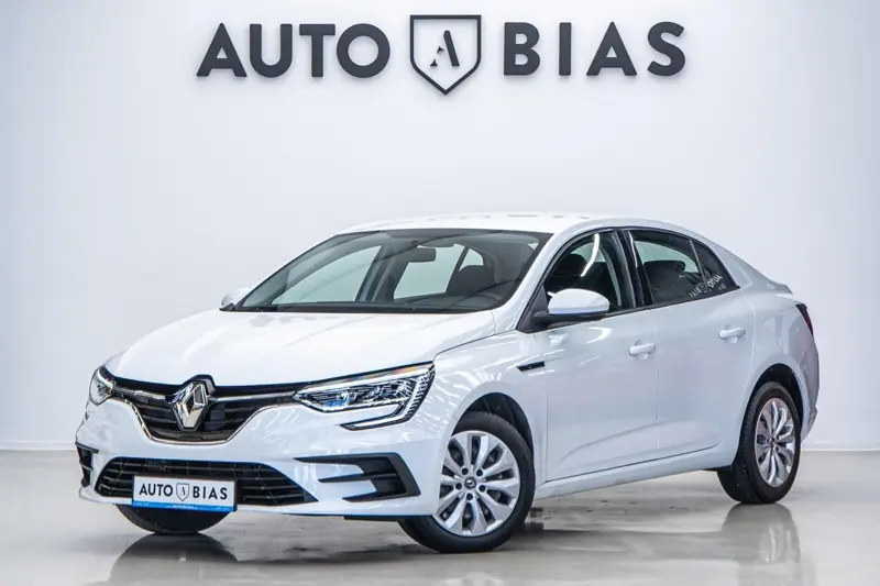 Renault Megane 2021 — poza 1