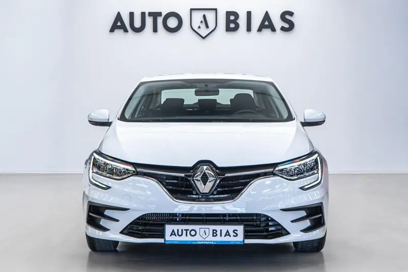Renault Megane — Poza 22