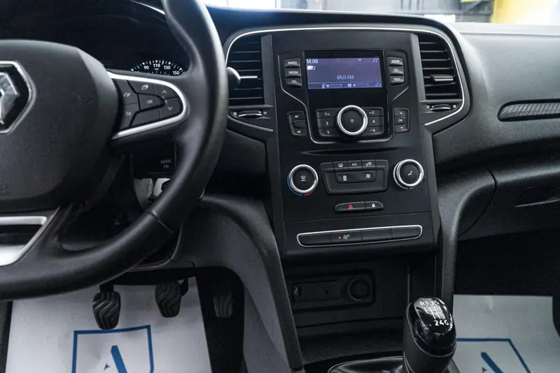 Renault Megane — Poza 23