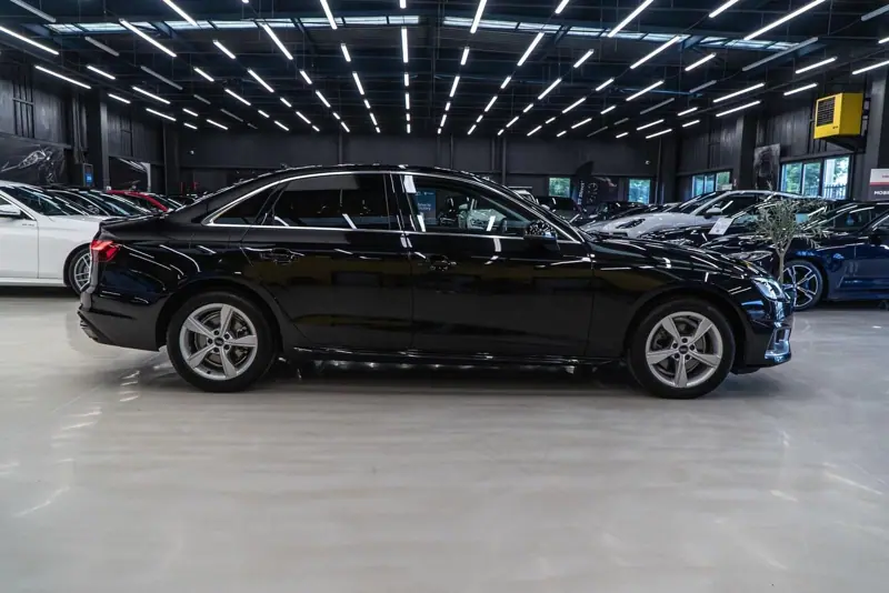 Audi A4 Limuzina — Poza 19