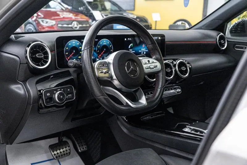 Mercedes-Benz A 200 — Poza 14