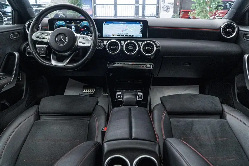 Mercedes-Benz A 200 — Poza 21