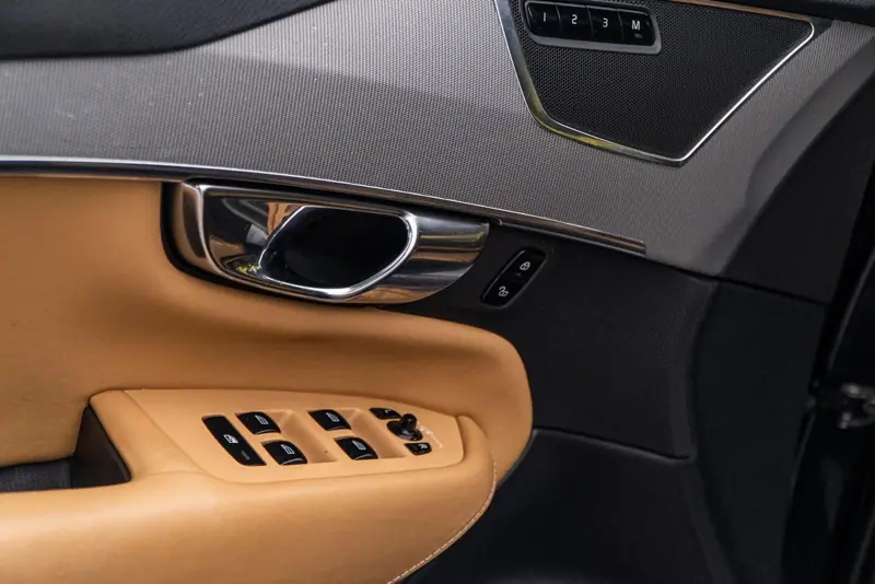 Volvo XC 90 — Poza 36