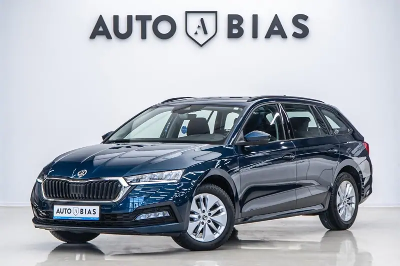 Skoda Octavia 2021 — poza 1