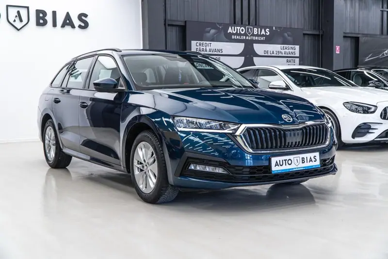 Skoda Octavia — Poza 3