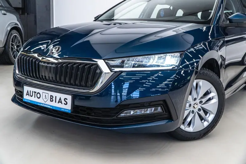 Skoda Octavia — Poza 10
