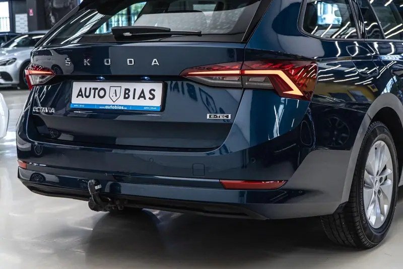 Skoda Octavia — Poza 13