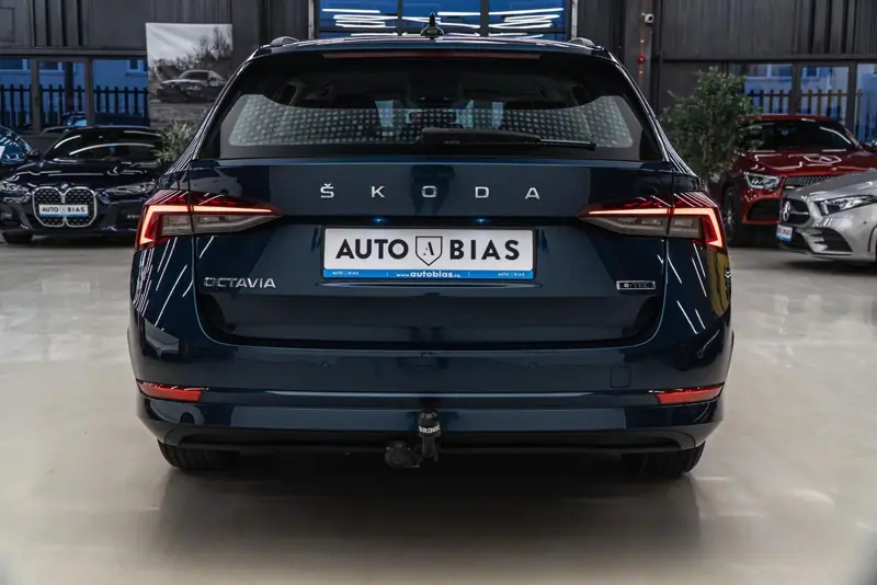 Skoda Octavia — Poza 25