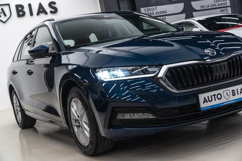 Skoda Octavia — Poza 28