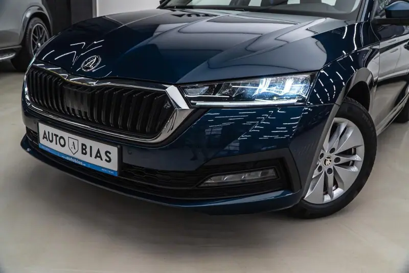 Skoda Octavia — Poza 10