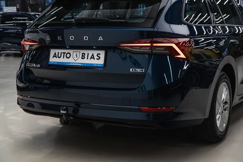 Skoda Octavia — Poza 13