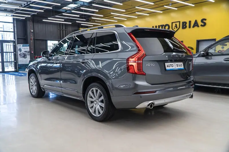 Volvo XC 90 — Poza 5