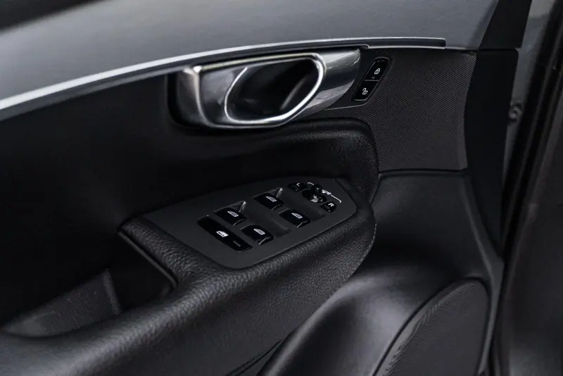Volvo XC 90 — Poza 29