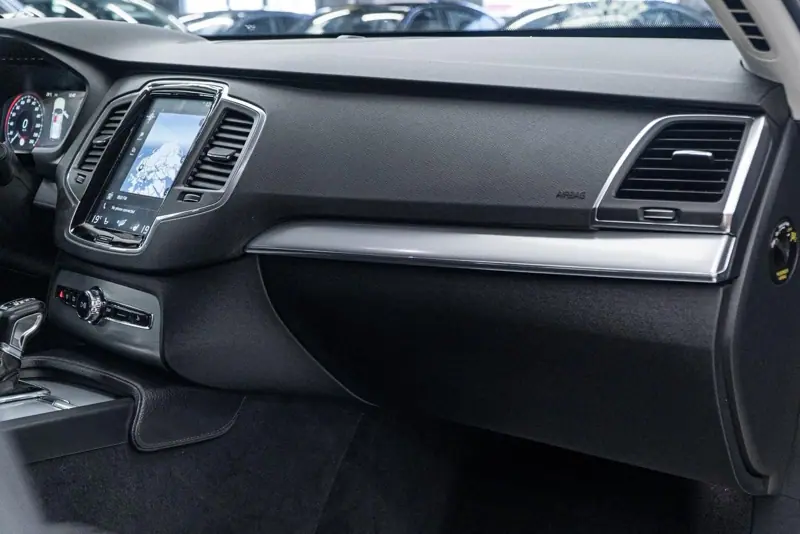 Volvo XC 90 — Poza 30