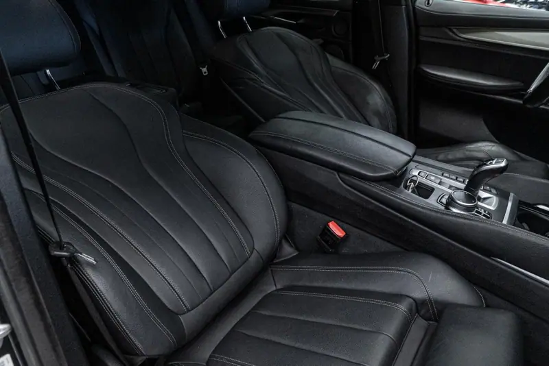 BMW X6 — Poza 18