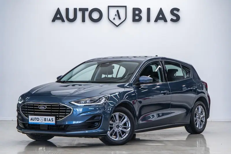 Ford Focus 2022 — poza 1