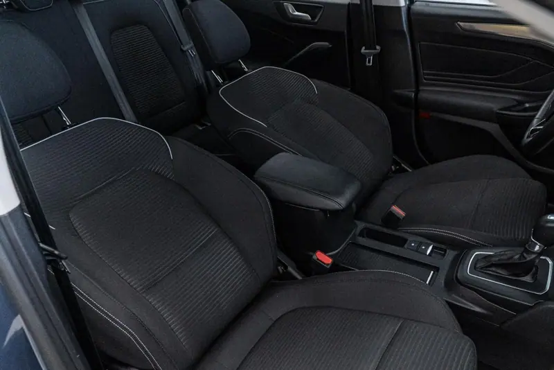Ford Focus — Poza 39