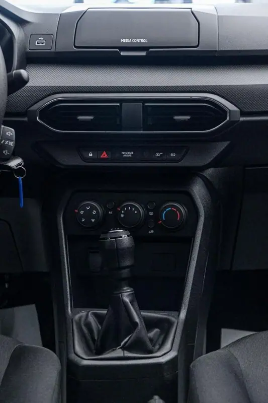 Dacia Logan — Poza 4