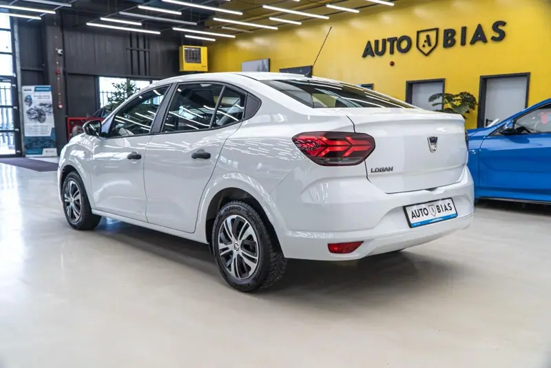 Dacia Logan — Poza 5