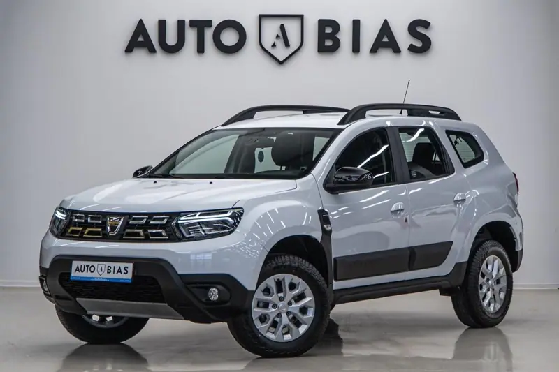 Dacia Duster 2023 — poza 1